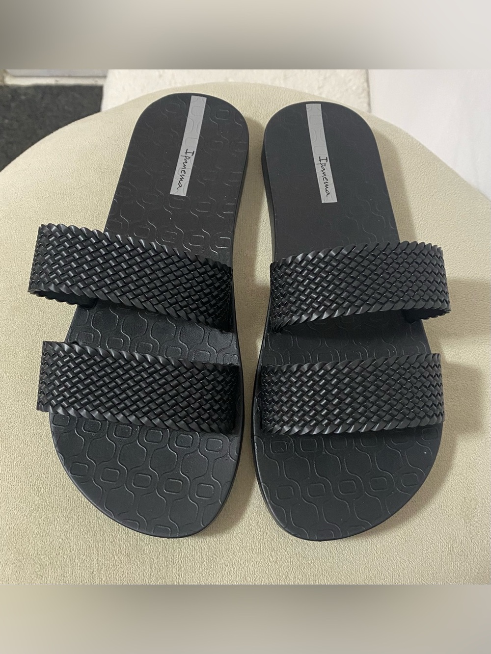 Ipanema Black Woven Double-Strap Slides
